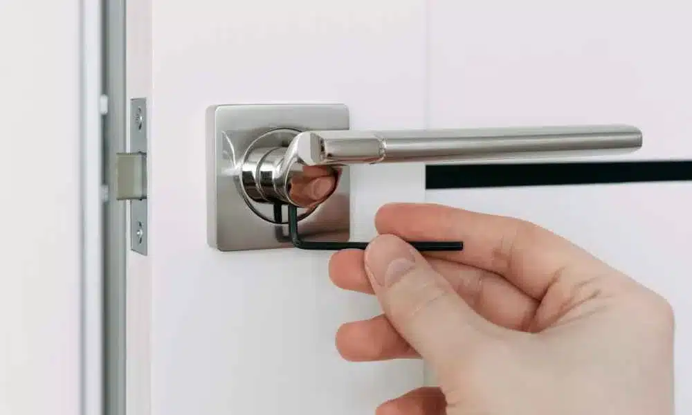 How much does T op 1 Locksmith Services charge for after-hours emergency lock changes for